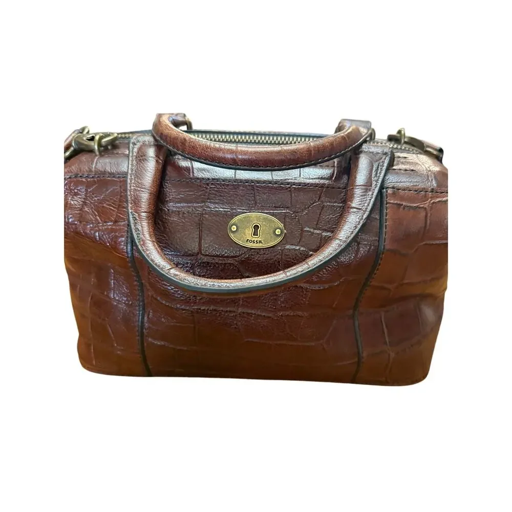 Vintage Fossil Reissue Frame Doctor bag croc embossed leather stylish classy